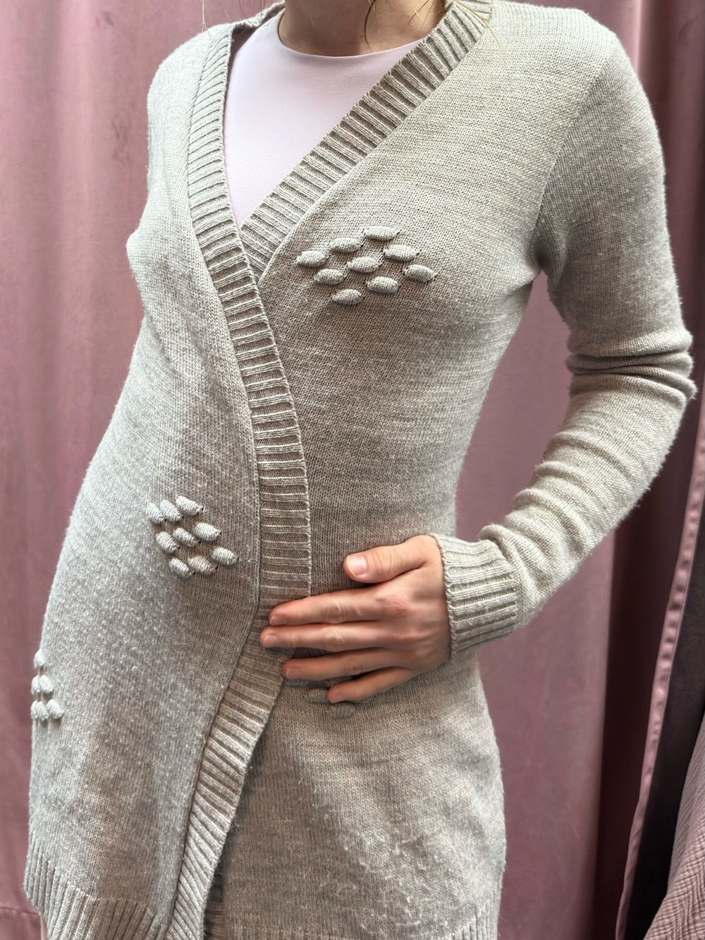 Absolutely Creative Worldwide Gray Long Open Cardigan Raised Knit 3D Detail